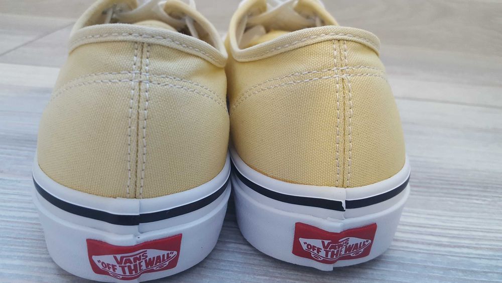 Нови жълти гуменки VANS unisex EUR40,5