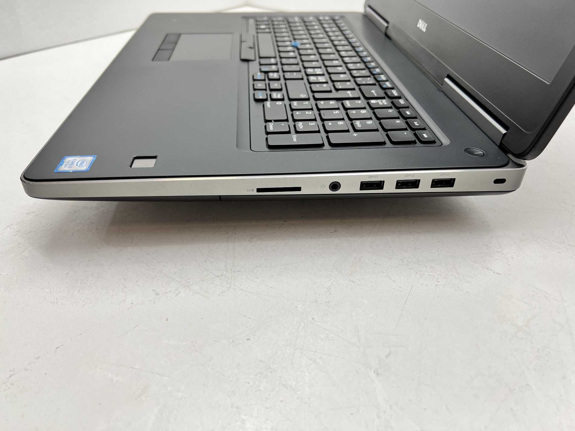 Dell Precision 7720 17.3" i7-7820HQ 32GB 260GB P3000M 6GB/->Отличен