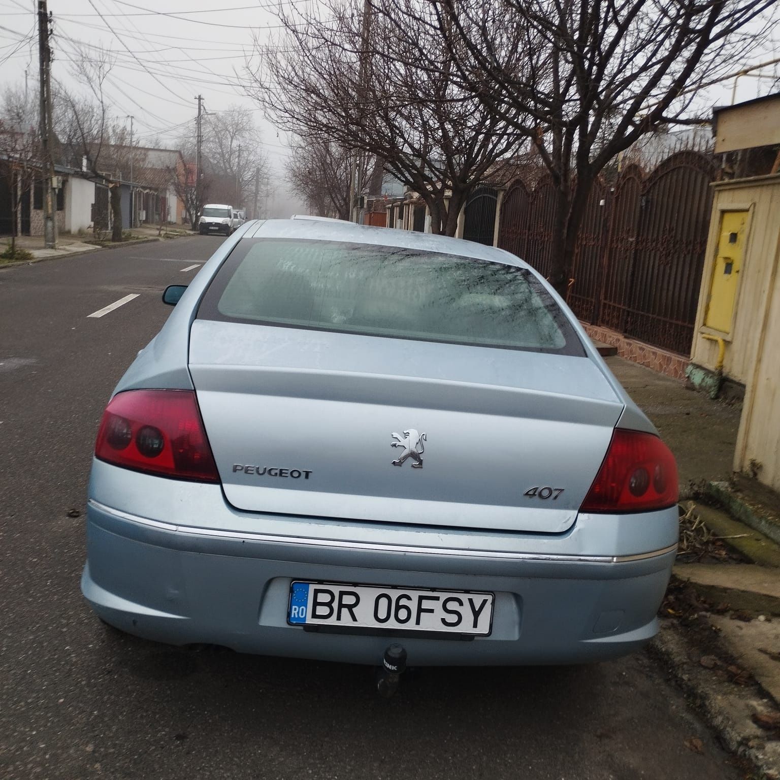 Vindem Peugeot 407 an 2008 toate functionale merge perfect
