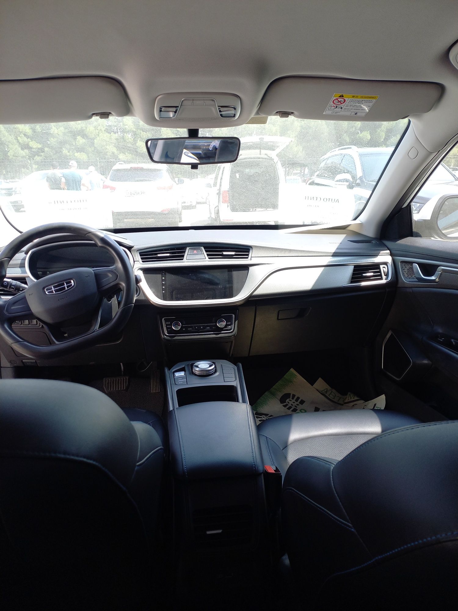 Geely el pro 2022 yili 11.000$ Kelishiladi