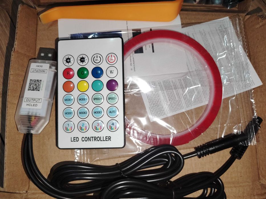 Авто система за Амбиентно Осветление LED