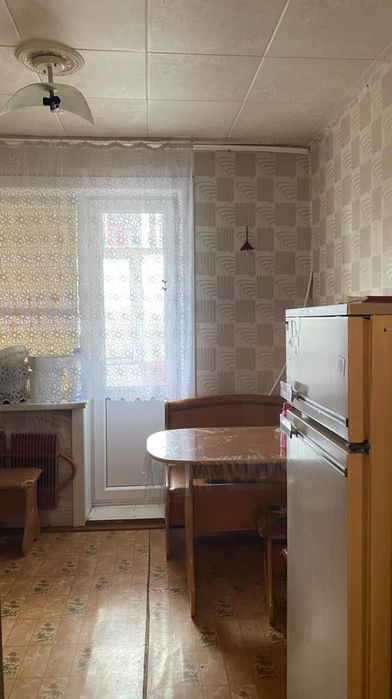 1 комнатная квартира Ленинградка район 8 школы