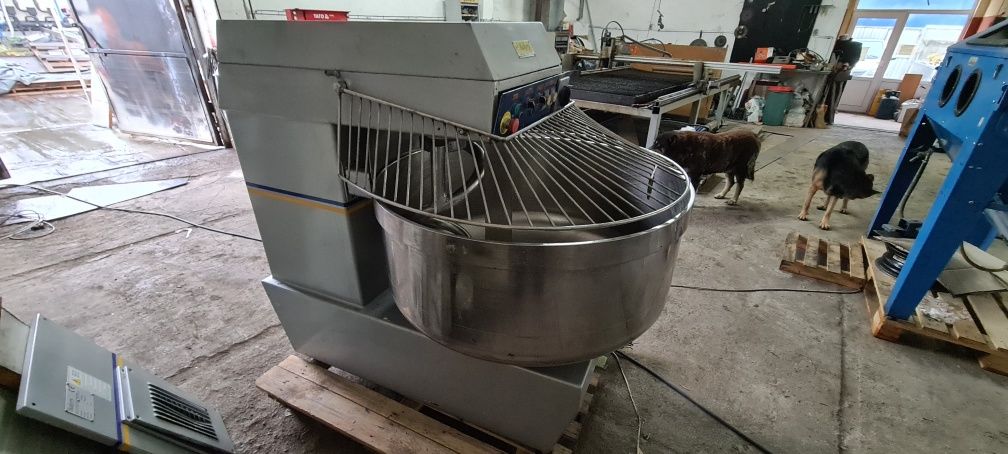 Malaxor aluat 250 kg marca bakery