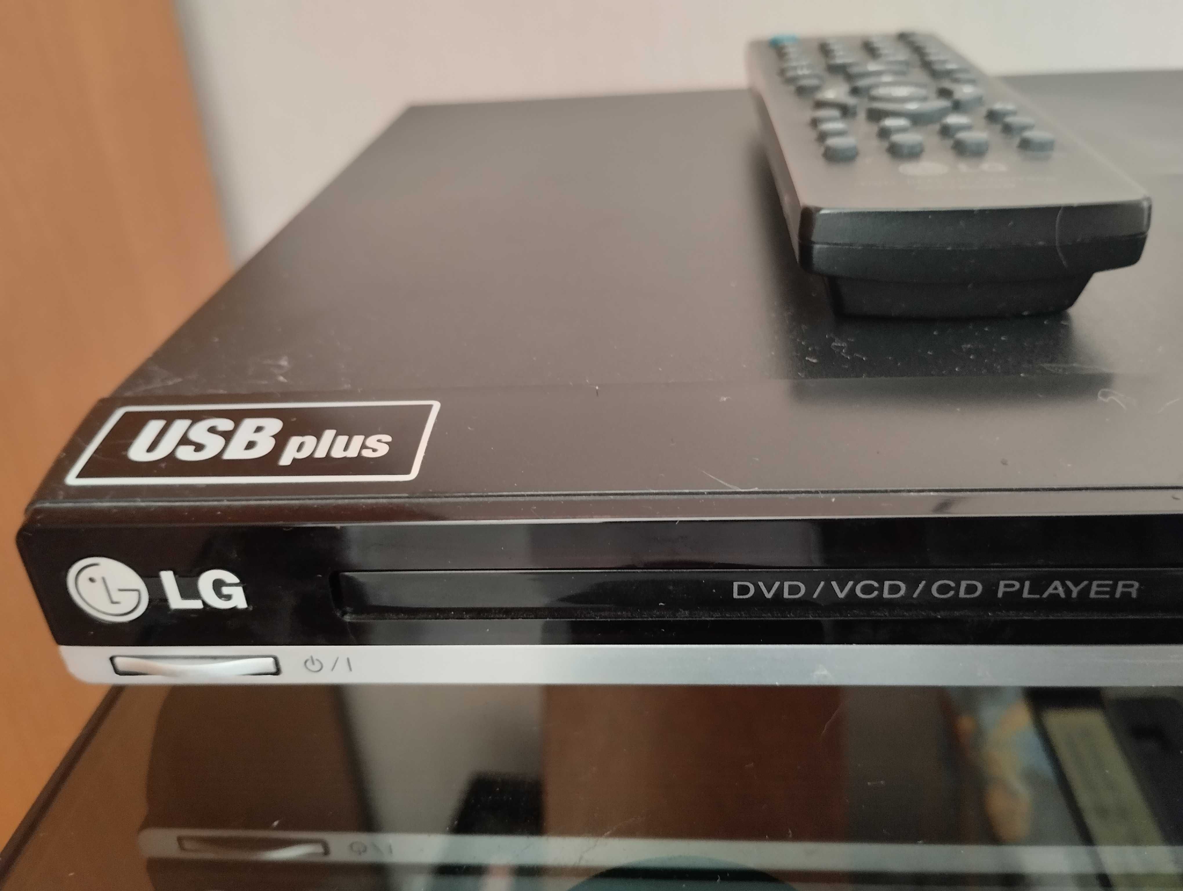 DVD плеер LG DK879 не китай