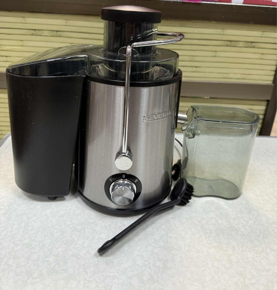 Сокоизстисквачка Severin Juicer