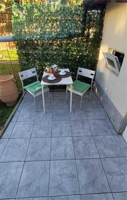 Под наем двустаен в кв. Трошево