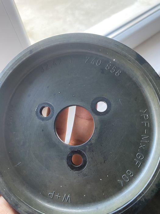 Хидравлична Шайба (Ролка) BMW