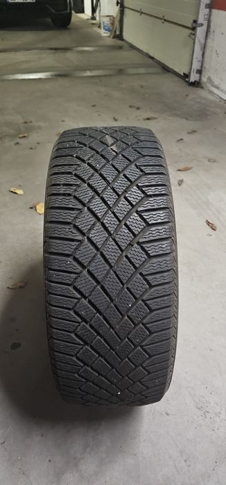 Continental 245/45R 20 T XL