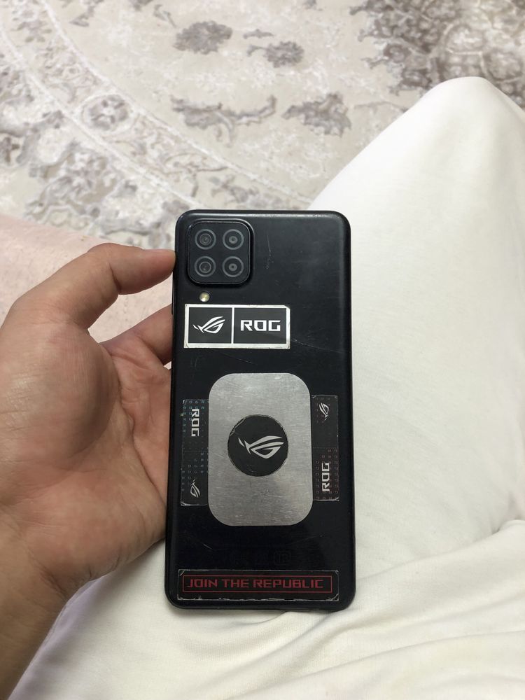 Samsung A22 б/у.