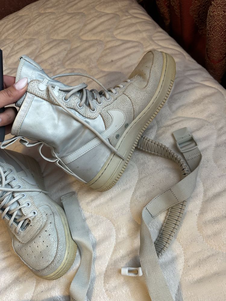 Дамски обувки Nike