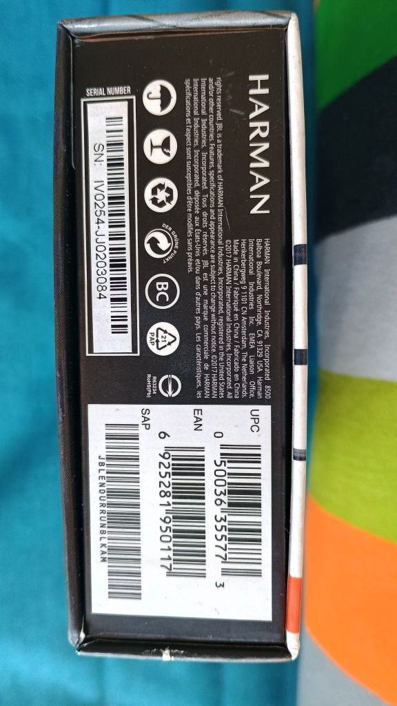 Продавам слушалки JBL