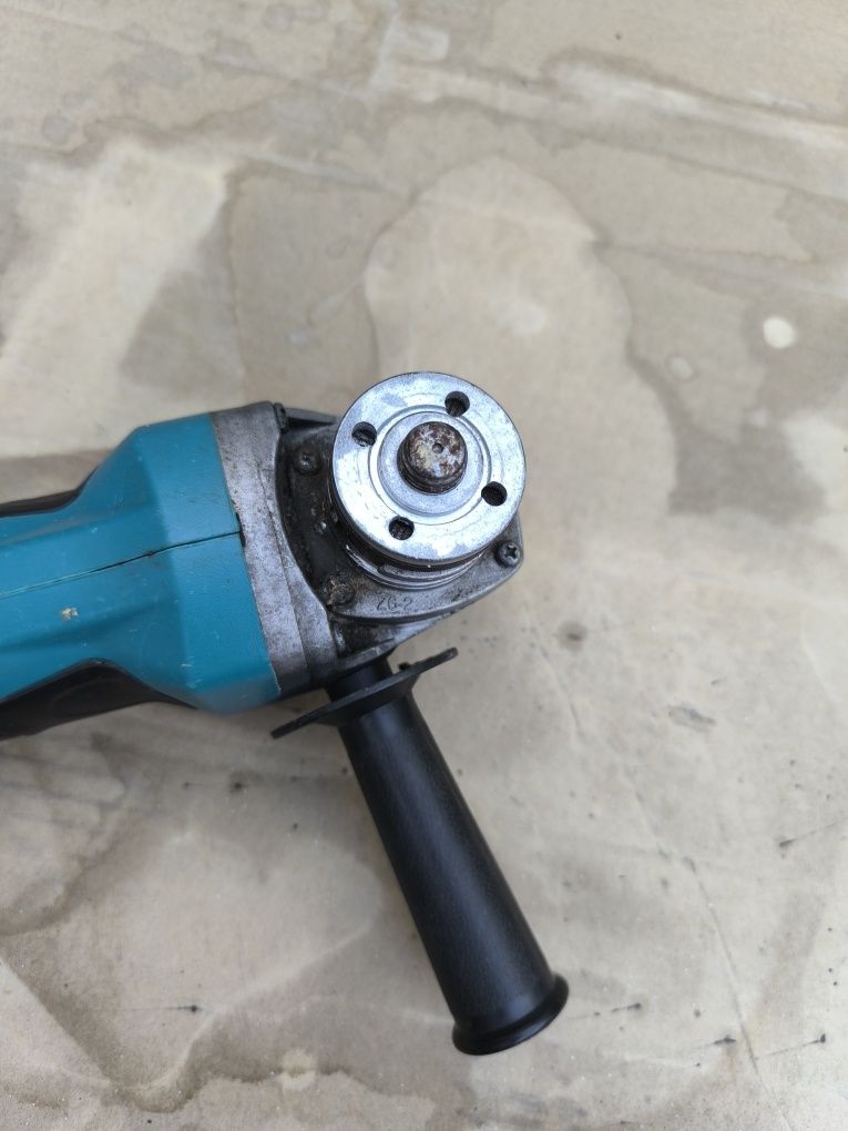 Акумулаторен ъглошлайф Makita DGA452 Оригинален