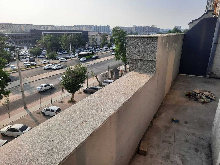 Kvartira sotiladi sergili 2 xonali