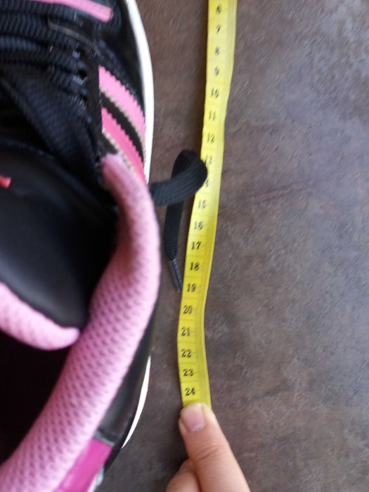 №37,5 Adidas-кожени маратонки,кецове,спортни обувки