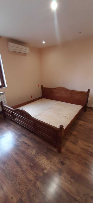 Продавам мебели за спалня