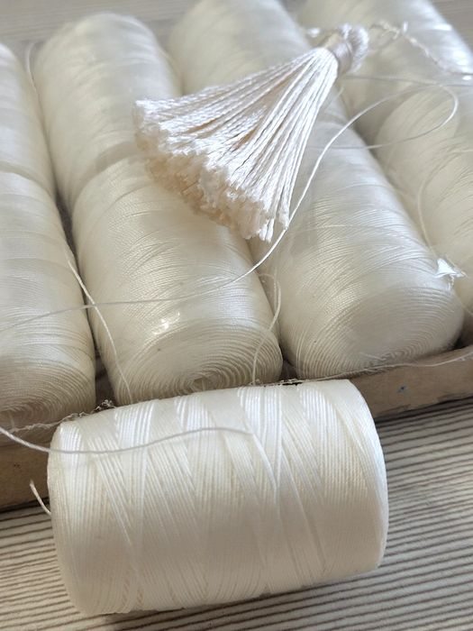 Продам капроновую нить 2/0(2,5) 250 метров