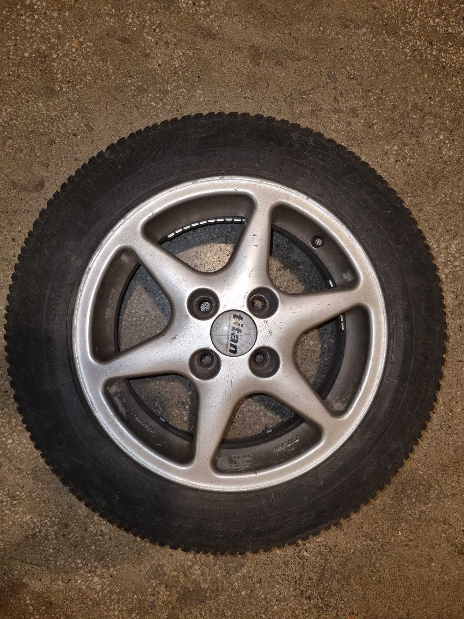 Vand 4 x Jenti Opel Corsa C. Stare foarte buna