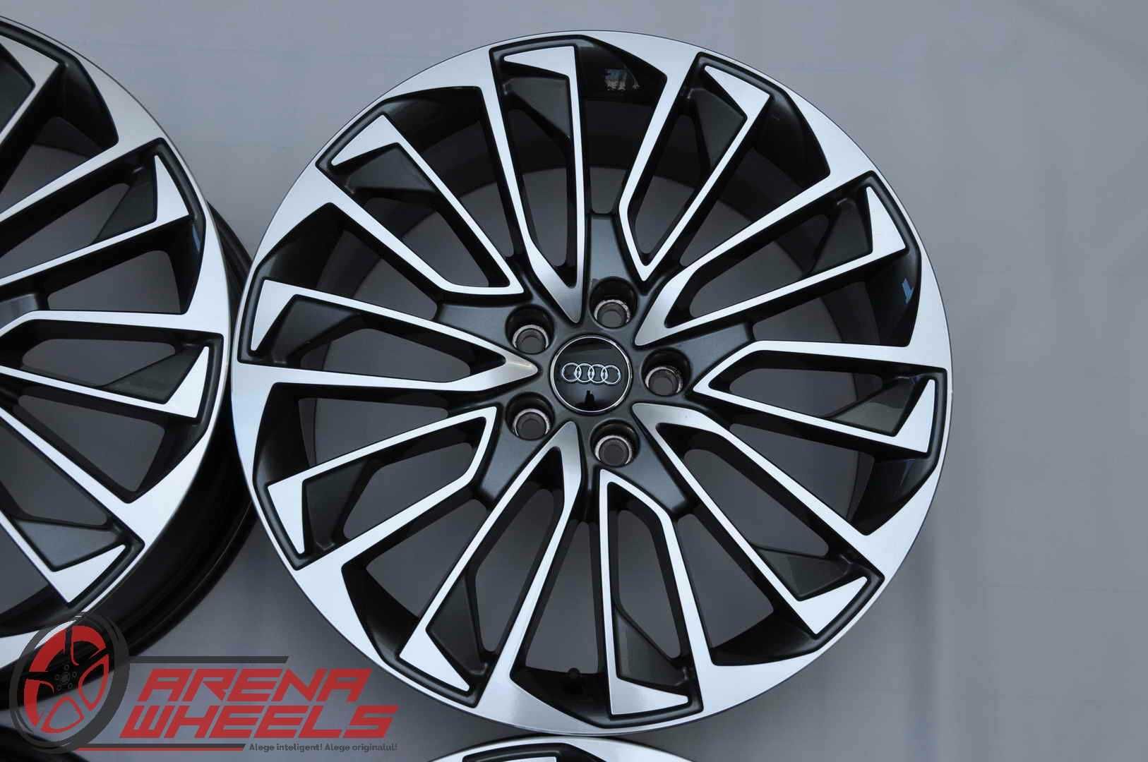 Jante 19 inch Originale Audi A6 4K C8 R19 Bicolor