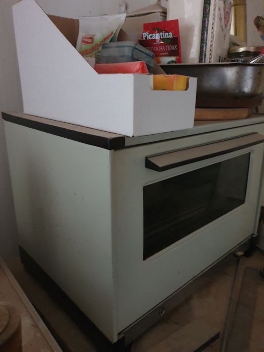 Електрическа фурна