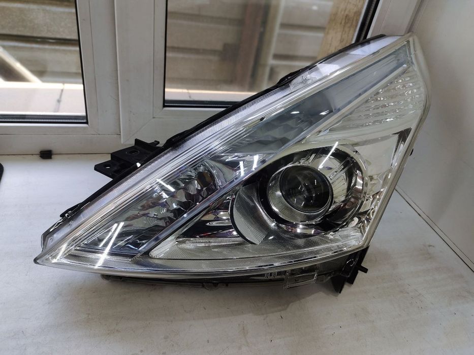 Продам фару nissan teana