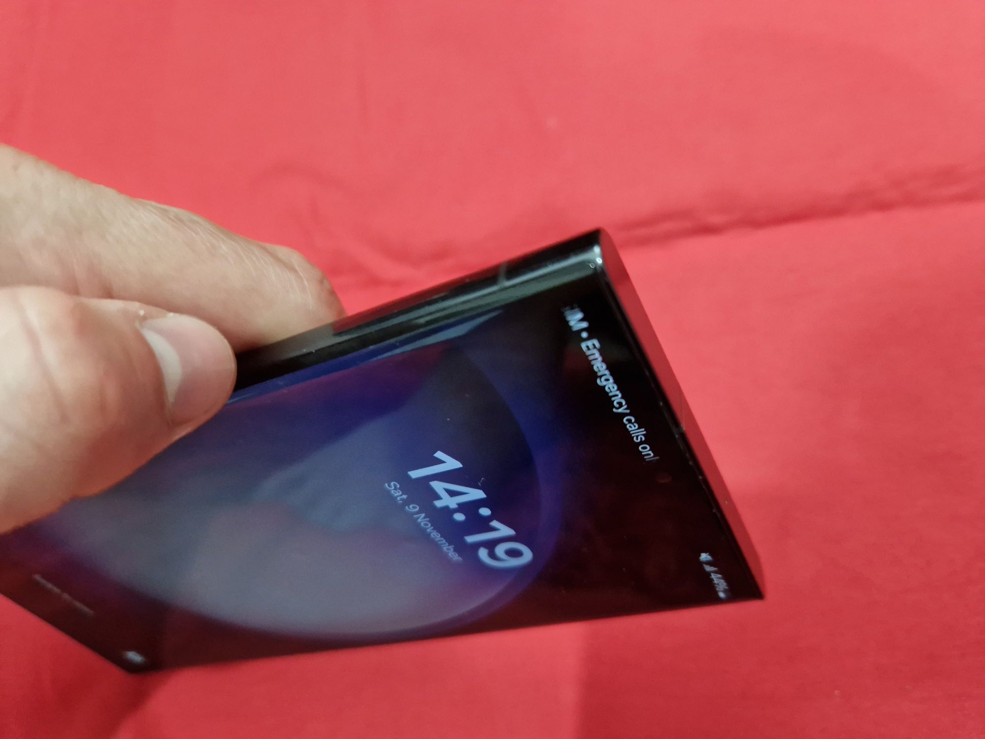 -Samsung S23Ultra, Negru, 128Gb, 8Ram, stare foarte buna, folosit, doa
