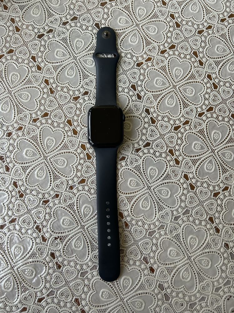 Продам часыApple watch, 9 в идеальном состоянии