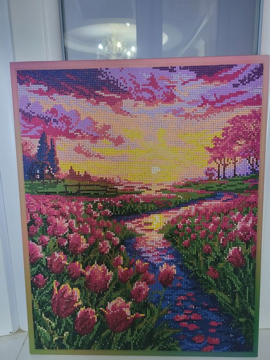 Алмазная мозаика ручной работы — "Красные тюльпаны"

Продаю собствен