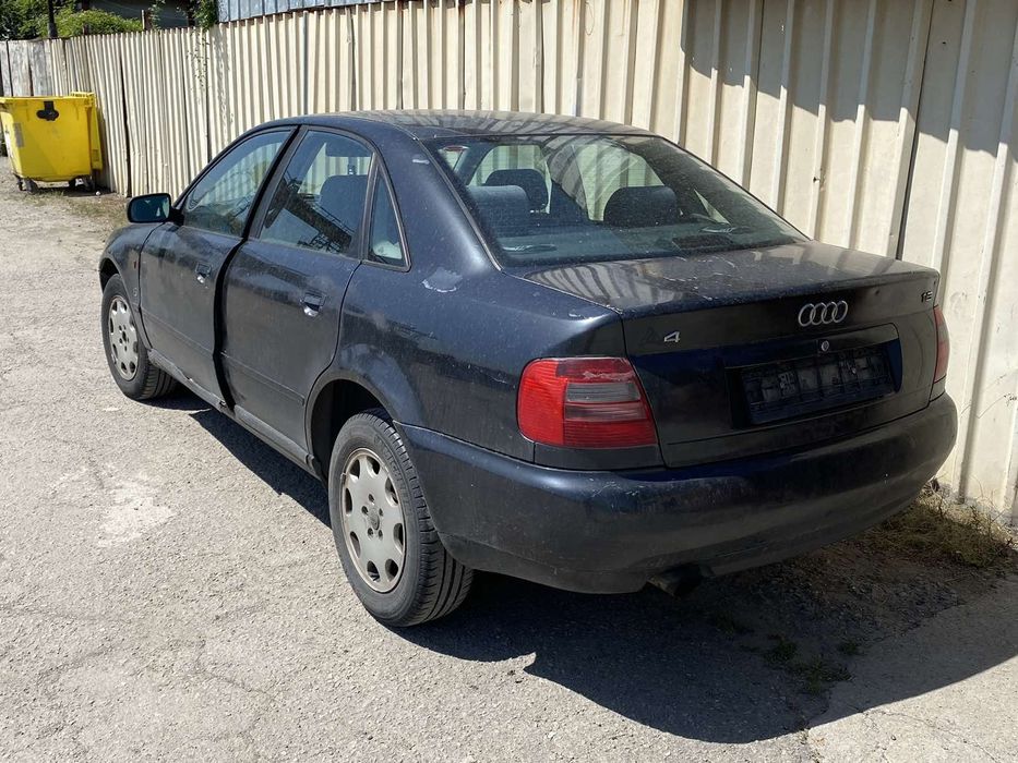Ауди а4  - Audi a4