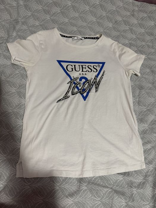 Тениска guess с камъни