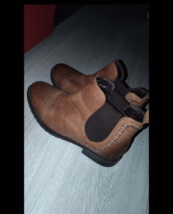 Ghete/cizme maro