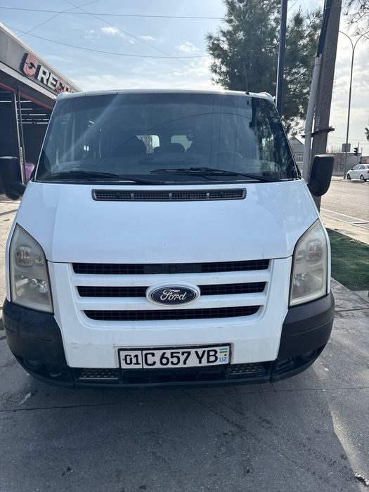 Ford transit 2012