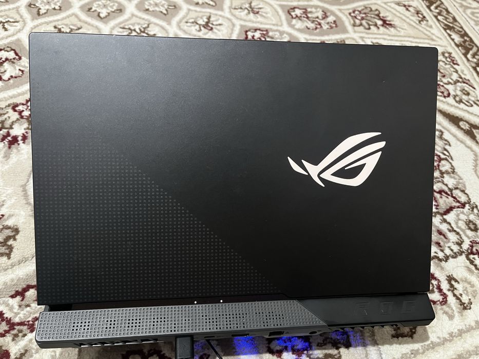 Продаю игровой ноутбук ASUS ROG Strix G15 G513IM