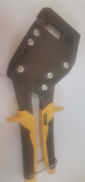 Cleste sertizat profile gipscarton Stanley