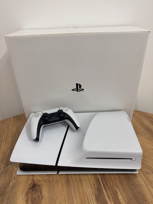 Playstation 5 slim disc edition