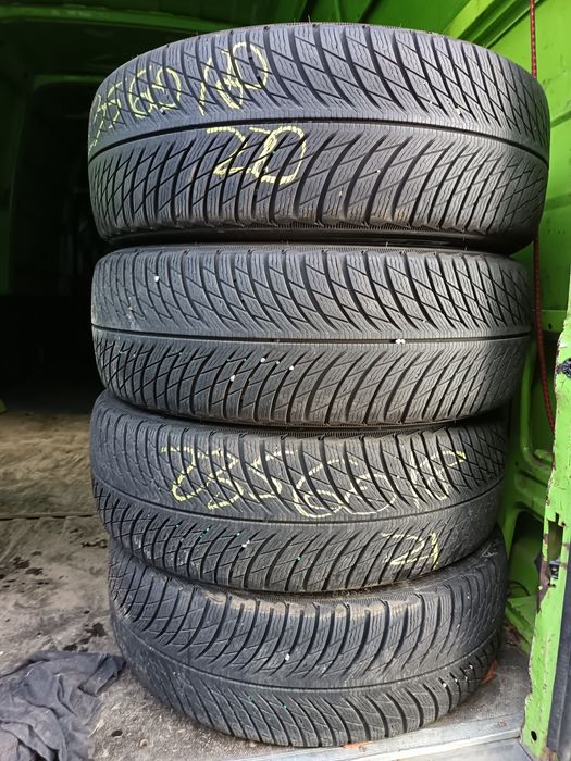 Anvelope MS iarna 235 60 18 Michelin 2021 7.5mm