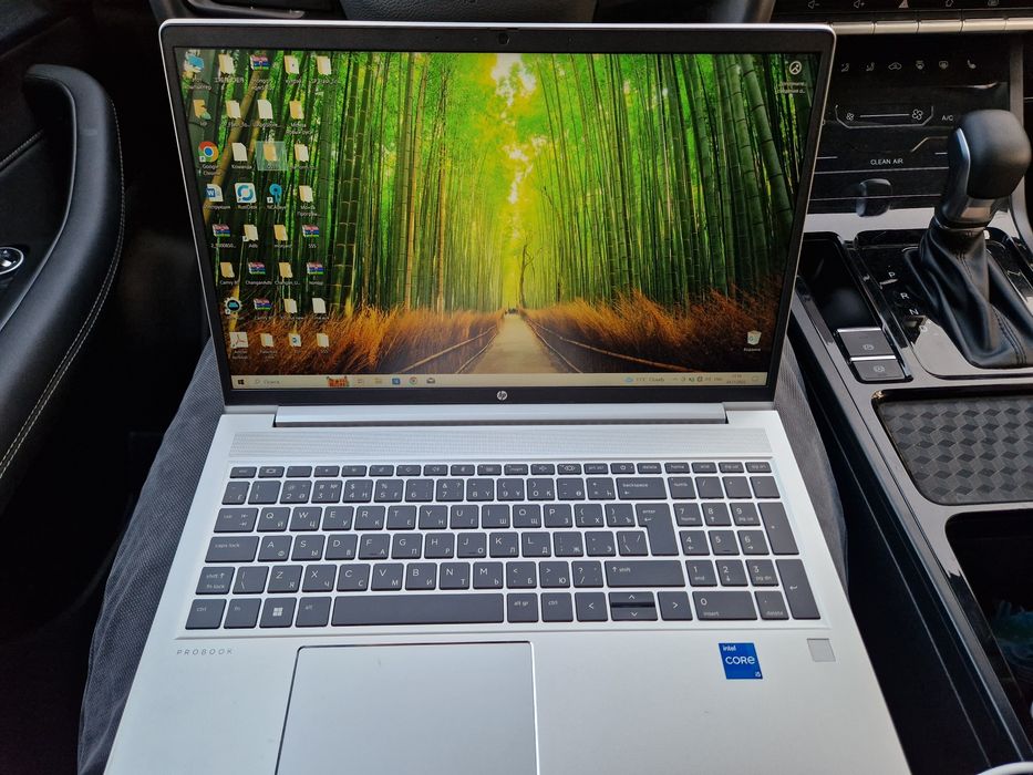 HP ProBook 450 15.6 G10 Core i5 .Есть Программы на русификация