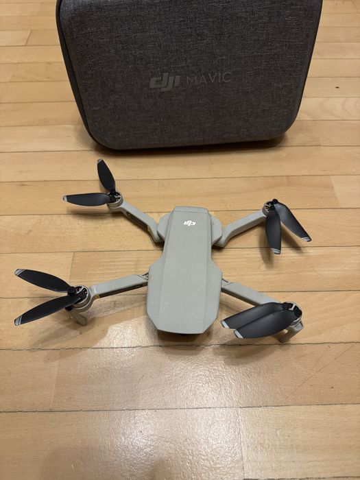 Дрон DJI Mavic Mini