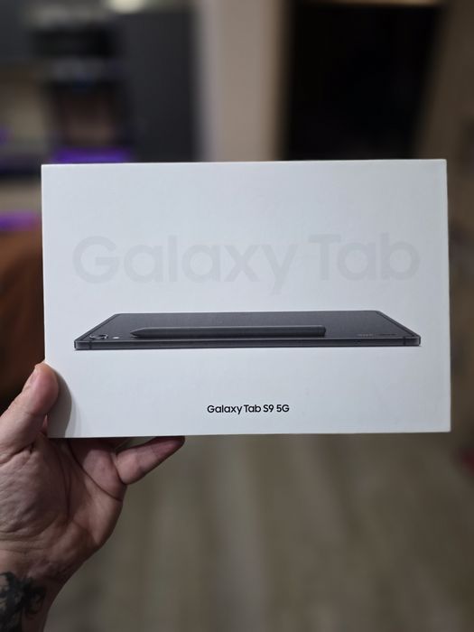 Продавам Galaxy Tab S9 5G 256GB