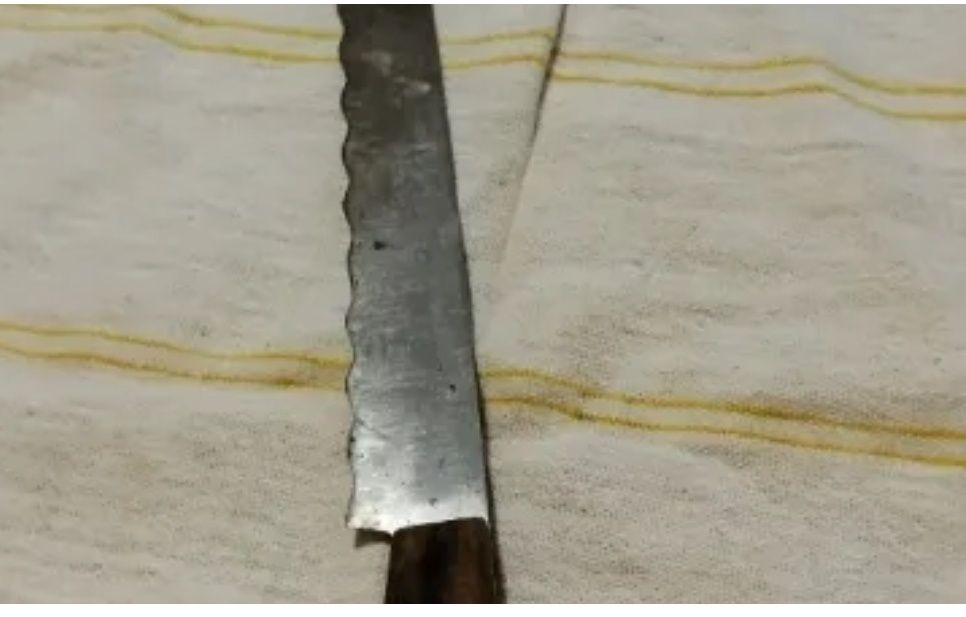 Стар кухненски нож.