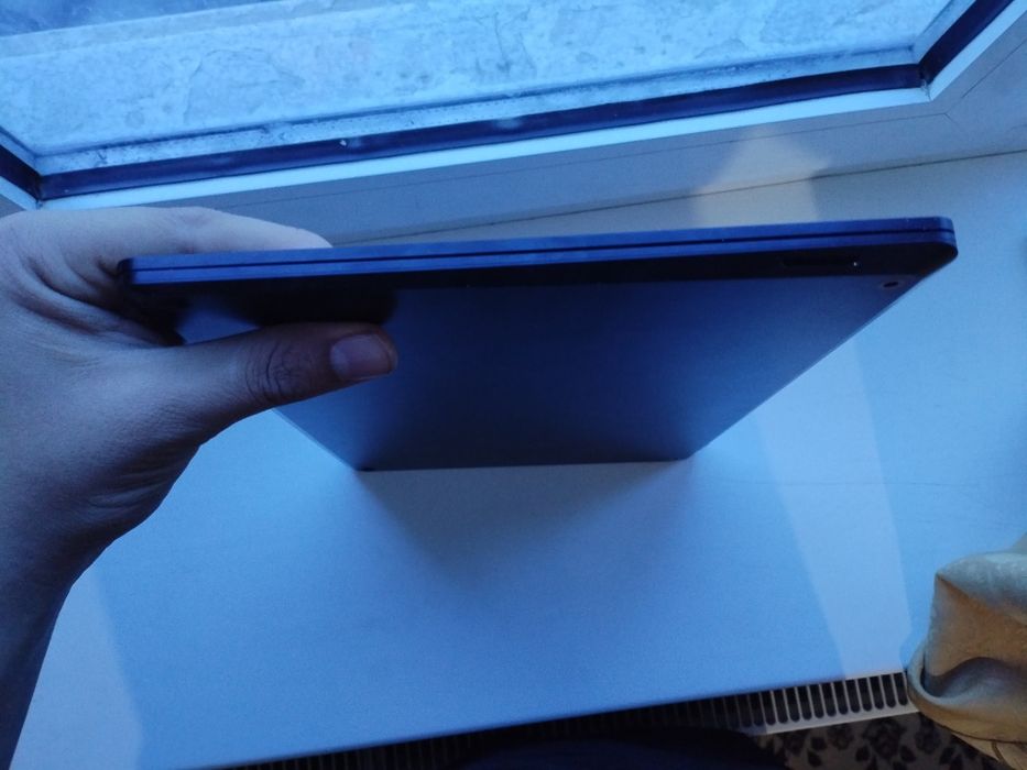 Microsoft surface noutbuki