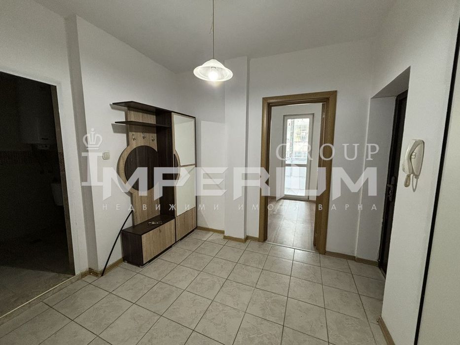 Дава се под наем Тристаен апартамент в Варна, Колхозен пазар - 70 кв.м за 459 € - Снимка #7