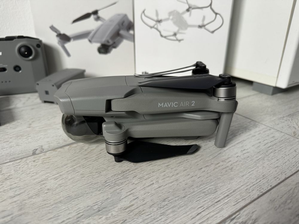 Drona Dji Mavic Air 2