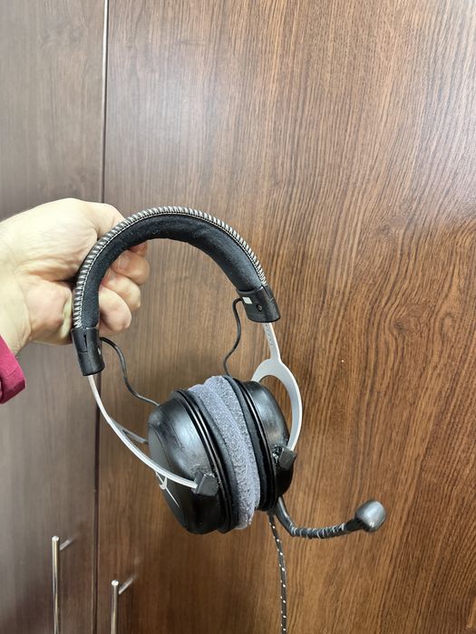 Vand casti hyper x cloud