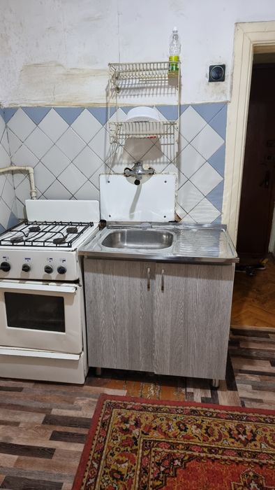 Срочно продам свою 1/1/4 квартиру в кирпичном доме на Дубовой