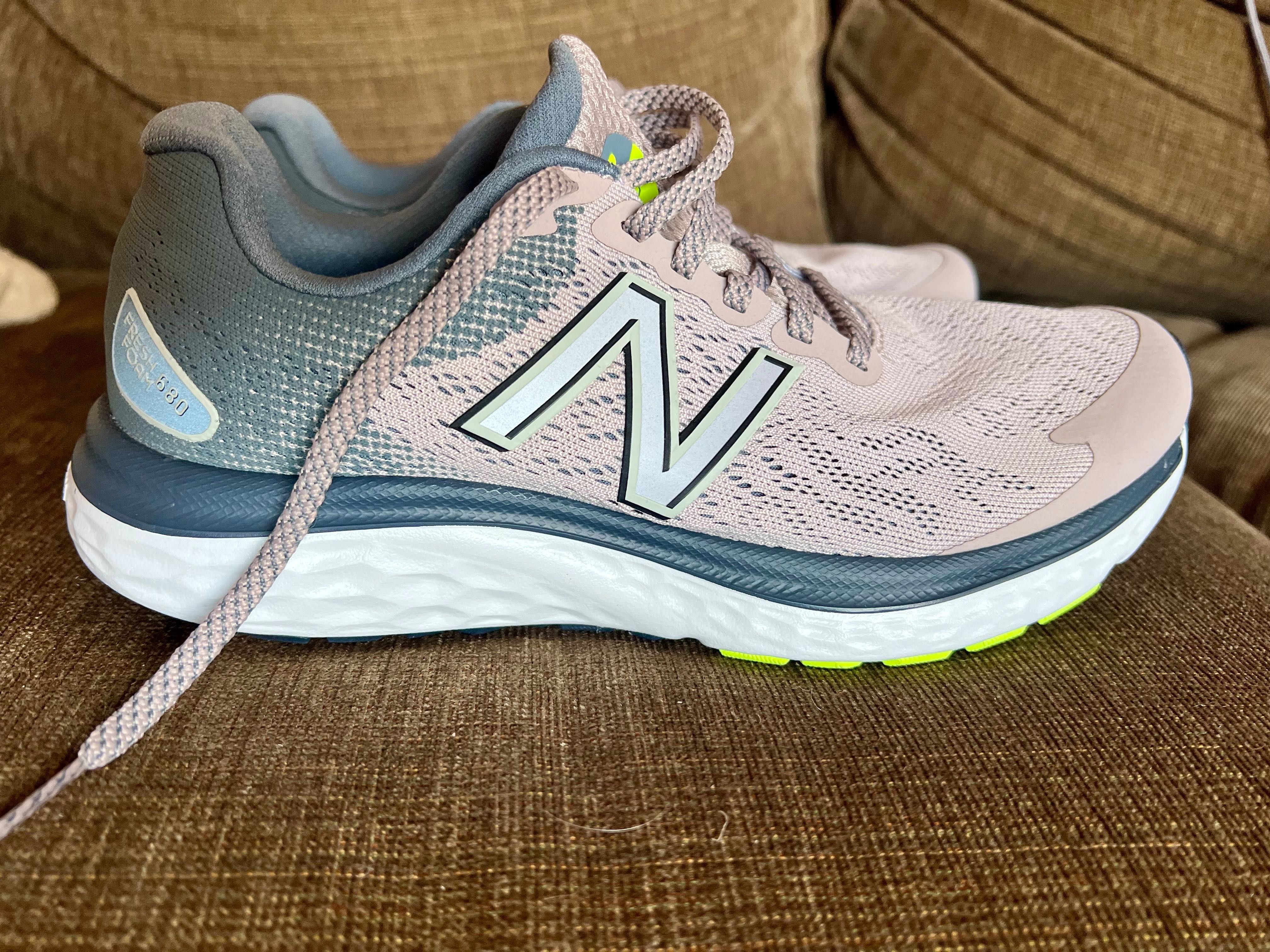 NEW BALANCE нови маратонки