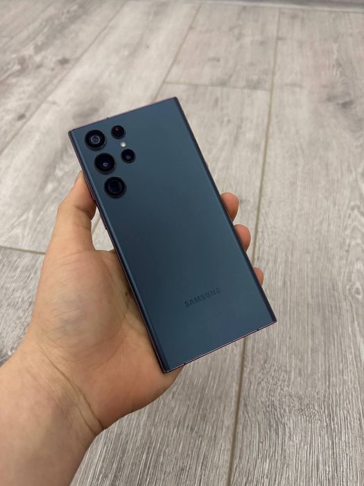 Samsung s22 ULTRA 256 12+8 skidkada
