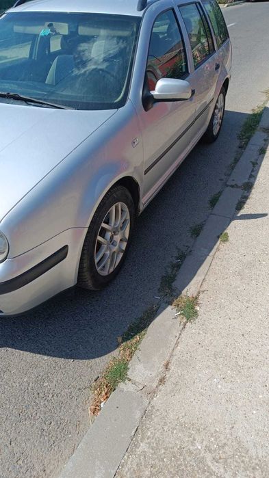 Volkswagen Golf 4 Break • 1.4 Benzină • 75 CP • 2000 • Înmatriculat RO