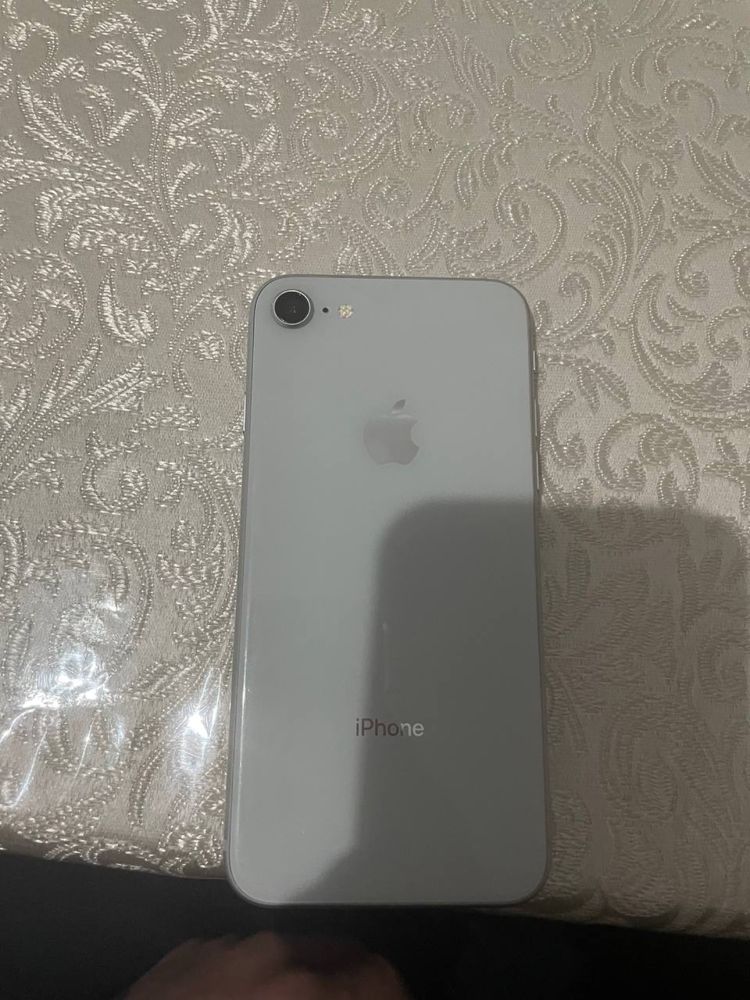 Iphone 8 64gb 74