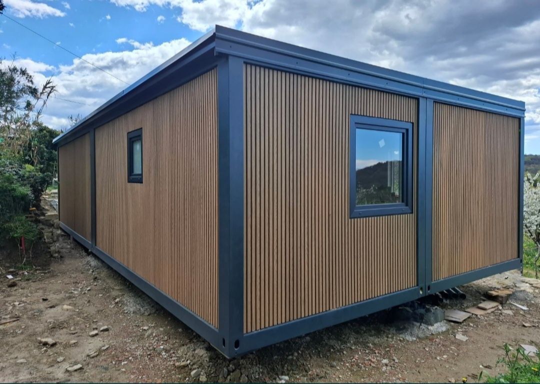 Vând cabane tip A