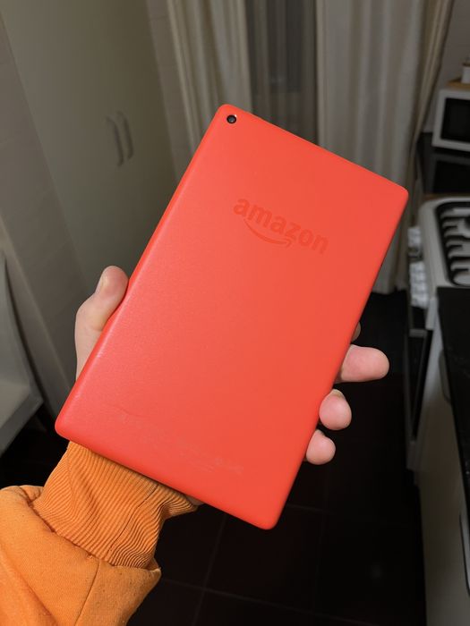 Amazon Kindle Fire Tablet HD 8 (8th Gen)